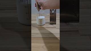 Aerolatte Handheld Milk Frother [upl. by Ramin]